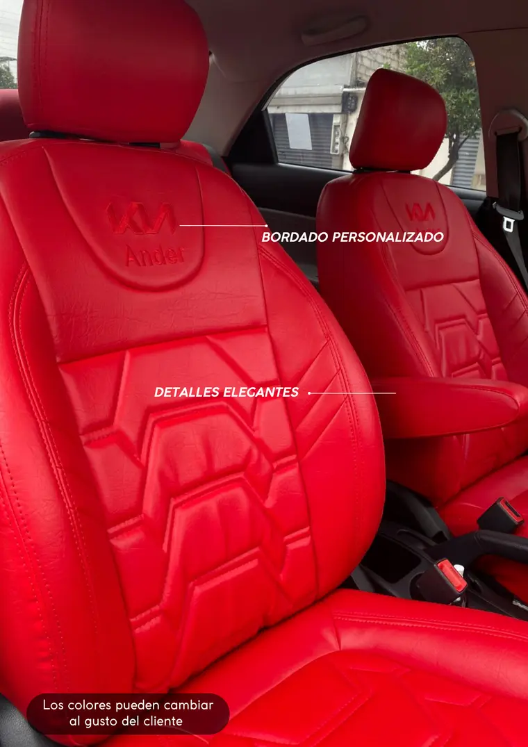 Forros en cuero rojo con relieve hexagonal en un Kia