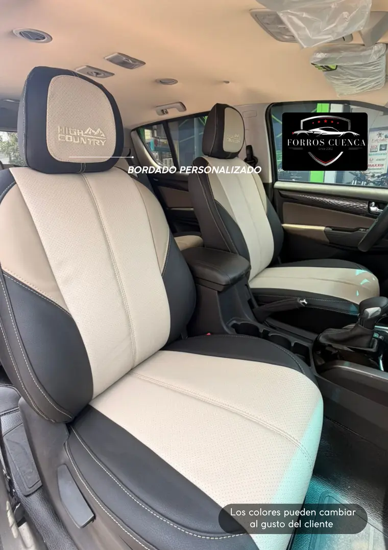 Forros de una camioneta Chevrolet High Country
