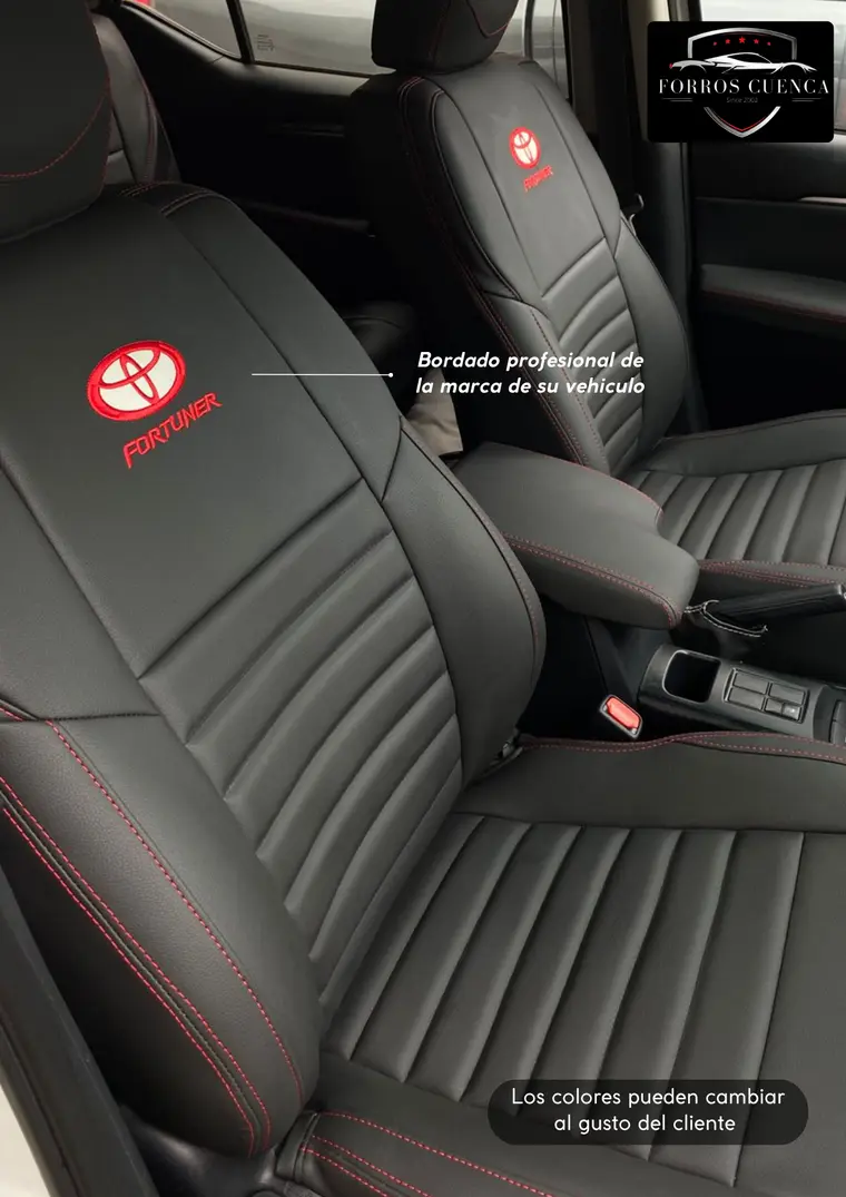 Forros de cuero negro con costura roja y bordado Fortuner en una Toyota Fortuner